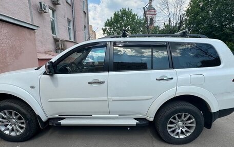 Mitsubishi Pajero Sport II рестайлинг, 2013 год, 1 900 000 рублей, 2 фотография