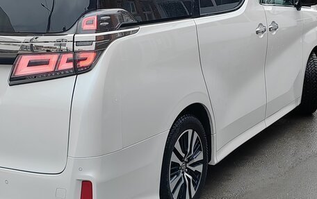 Toyota Vellfire II, 2019 год, 1 фотография