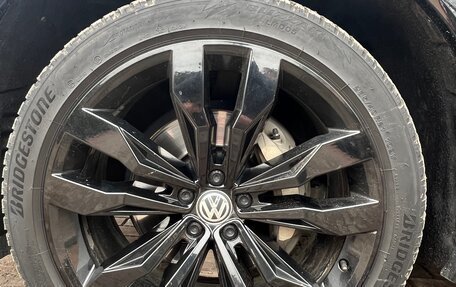 Volkswagen Touareg III, 2019 год, 5 050 000 рублей, 8 фотография