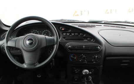Chevrolet Niva I рестайлинг, 2019 год, 1 050 000 рублей, 6 фотография