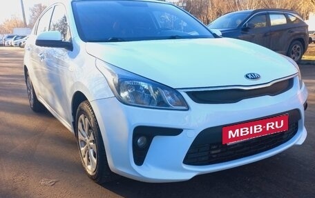 KIA Rio IV, 2019 год, 850 000 рублей, 2 фотография