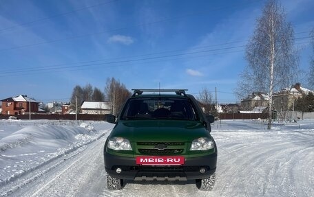 Chevrolet Niva I рестайлинг, 2014 год, 760 000 рублей, 2 фотография