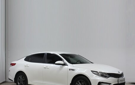 KIA Optima IV, 2019 год, 1 990 000 рублей, 3 фотография