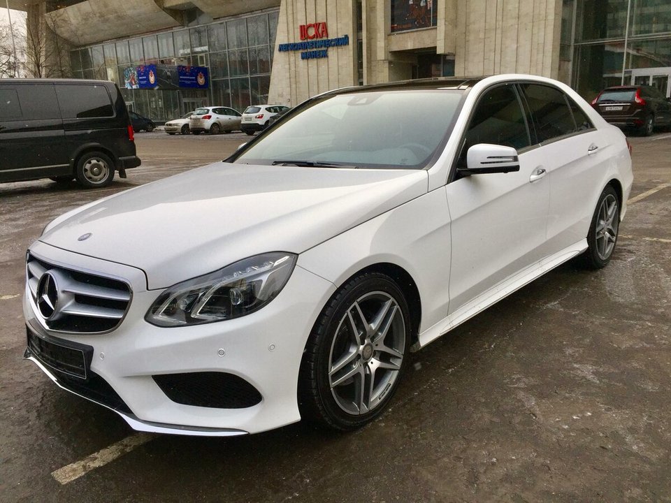 Mercedes-Benz E-Класс W212 рестайлинг, 2015 год, 850 000 рублей, 3 фотография