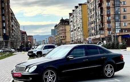 Mercedes-Benz E-Класс, 2002 год, 730 000 рублей, 1 фотография