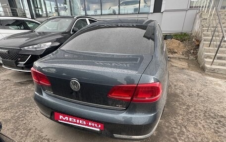 Volkswagen Passat B7, 2011 год, 950 000 рублей, 2 фотография