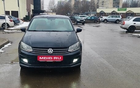 Volkswagen Polo VI (EU Market), 2018 год, 1 080 000 рублей, 2 фотография