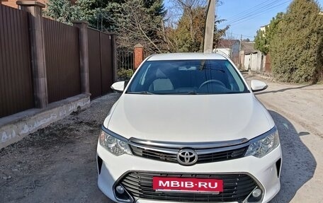 Toyota Camry, 2015 год, 2 500 000 рублей, 4 фотография