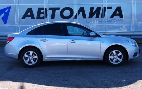 Chevrolet Cruze II, 2012 год, 716 000 рублей, 3 фотография