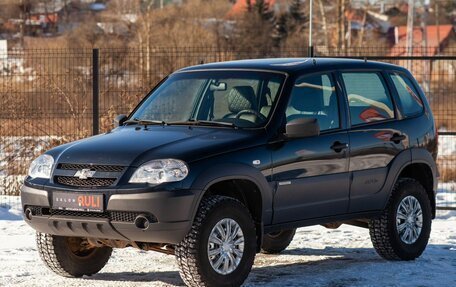 Chevrolet Niva I рестайлинг, 2016 год, 715 000 рублей, 1 фотография