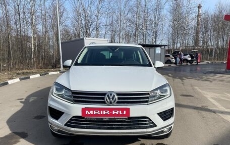 Volkswagen Touareg III, 2017 год, 3 500 000 рублей, 3 фотография