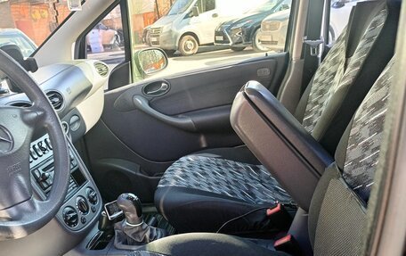 Mercedes-Benz A-Класс, 2002 год, 500 000 рублей, 4 фотография