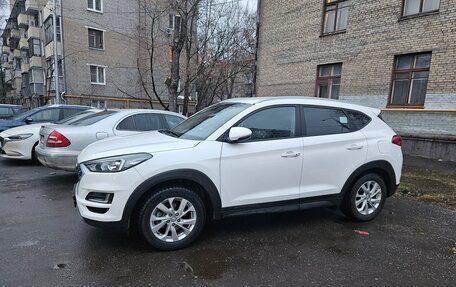 Hyundai Tucson III, 2019 год, 2 450 000 рублей, 4 фотография