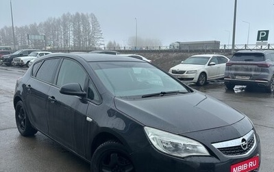 Opel Astra J, 2012 год, 710 000 рублей, 1 фотография