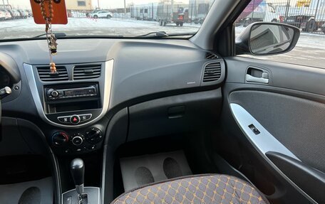 Hyundai Solaris II рестайлинг, 2011 год, 959 000 рублей, 15 фотография