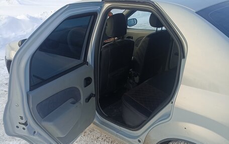 Renault Logan I, 2006 год, 270 000 рублей, 7 фотография
