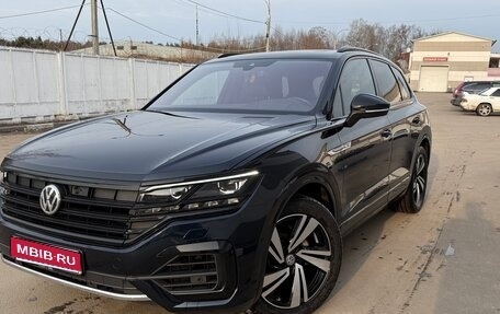 Volkswagen Touareg III, 2019 год, 7 490 000 рублей, 1 фотография