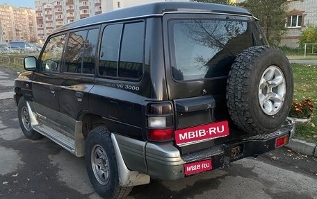 Mitsubishi Pajero III рестайлинг, 1998 год, 500 000 рублей, 1 фотография