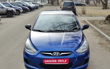 Hyundai Solaris II рестайлинг, 2012 год, 730 000 рублей, 5 фотография