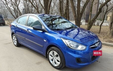 Hyundai Solaris II рестайлинг, 2012 год, 730 000 рублей, 7 фотография