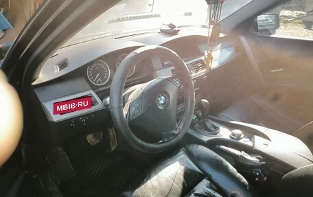 BMW 5 серия, 2006 год, 730 000 рублей, 12 фотография