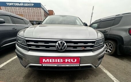 Volkswagen Tiguan II, 2020 год, 2 700 000 рублей, 5 фотография