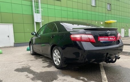 Toyota Camry, 2010 год, 1 400 000 рублей, 4 фотография