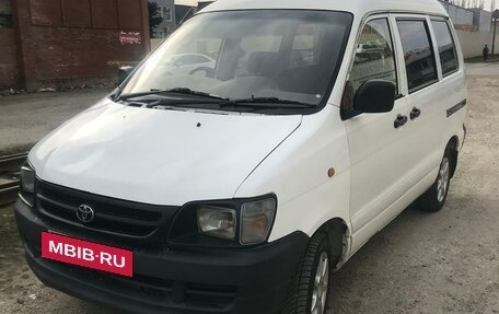 Toyota Town Ace III, 1997 год, 340 000 рублей, 2 фотография