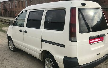 Toyota Town Ace III, 1997 год, 340 000 рублей, 3 фотография