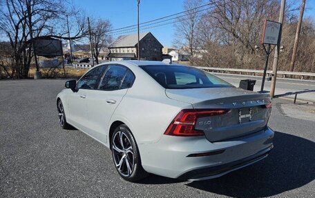 Volvo S60 III, 2024 год, 4 140 000 рублей, 6 фотография