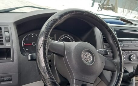 Volkswagen Caravelle T5, 2013 год, 1 700 000 рублей, 9 фотография