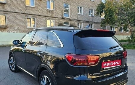 KIA Sorento III Prime рестайлинг, 2018 год, 2 200 000 рублей, 7 фотография