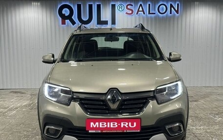 Renault Sandero II рестайлинг, 2020 год, 1 395 000 рублей, 2 фотография