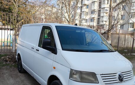 Volkswagen Transporter T5 рестайлинг, 2004 год, 900 000 рублей, 6 фотография