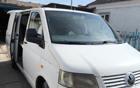 Volkswagen Transporter T5 рестайлинг, 2004 год, 900 000 рублей, 7 фотография