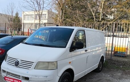 Volkswagen Transporter T5 рестайлинг, 2004 год, 900 000 рублей, 8 фотография