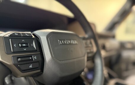 Toyota Land Cruiser Prado, 2024 год, 10 150 000 рублей, 24 фотография