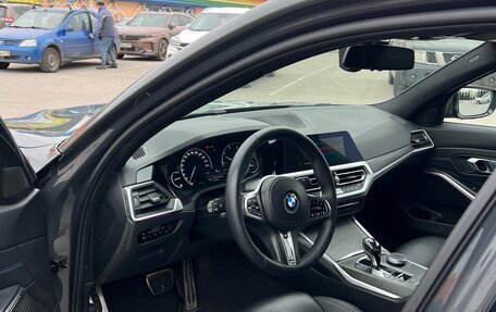 BMW 3 серия, 2019 год, 3 700 000 рублей, 10 фотография