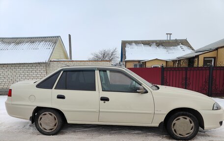 Daewoo Nexia I рестайлинг, 2012 год, 350 000 рублей, 3 фотография