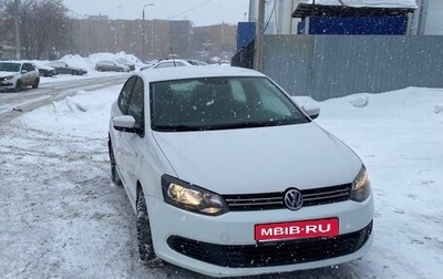 Volkswagen Polo VI (EU Market), 2011 год, 700 000 рублей, 1 фотография