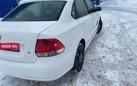 Volkswagen Polo VI (EU Market), 2011 год, 700 000 рублей, 6 фотография