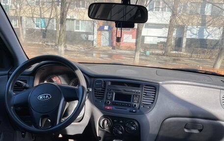 KIA Rio II, 2010 год, 600 000 рублей, 12 фотография