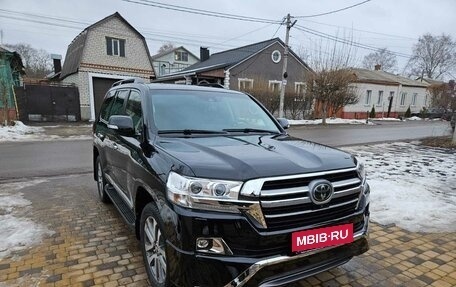 Toyota Land Cruiser 200, 2018 год, 6 500 000 рублей, 10 фотография