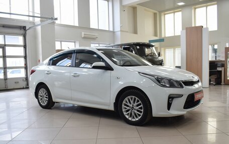 KIA Rio IV, 2018 год, 1 210 000 рублей, 3 фотография