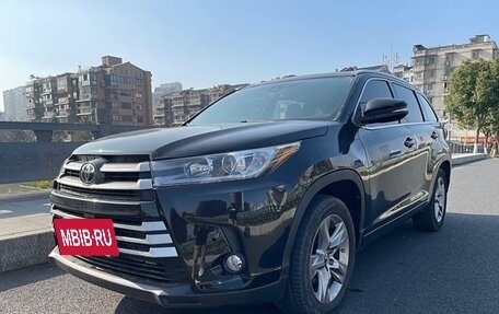 Toyota Highlander III, 2021 год, 2 860 000 рублей, 14 фотография