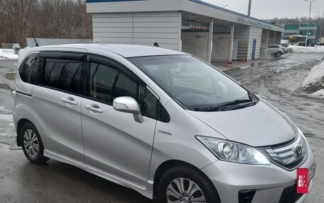 Honda Freed I, 2012 год, 1 400 000 рублей, 11 фотография