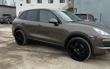 Porsche Cayenne III, 2013 год, 2 800 000 рублей, 3 фотография