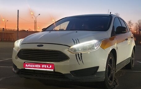 Ford Focus III, 2015 год, 470 000 рублей, 2 фотография