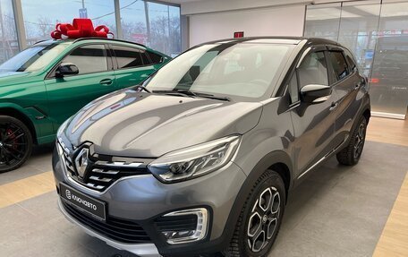 Renault Kaptur I рестайлинг, 2022 год, 1 720 000 рублей, 3 фотография