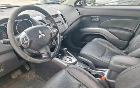 Mitsubishi Outlander III рестайлинг 3, 2008 год, 849 000 рублей, 10 фотография
